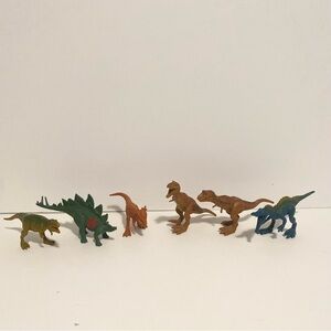 Jurassic World Dinosaur Mini Figure Lot of 6 Battle Damaged Dino Park Toy Mattel